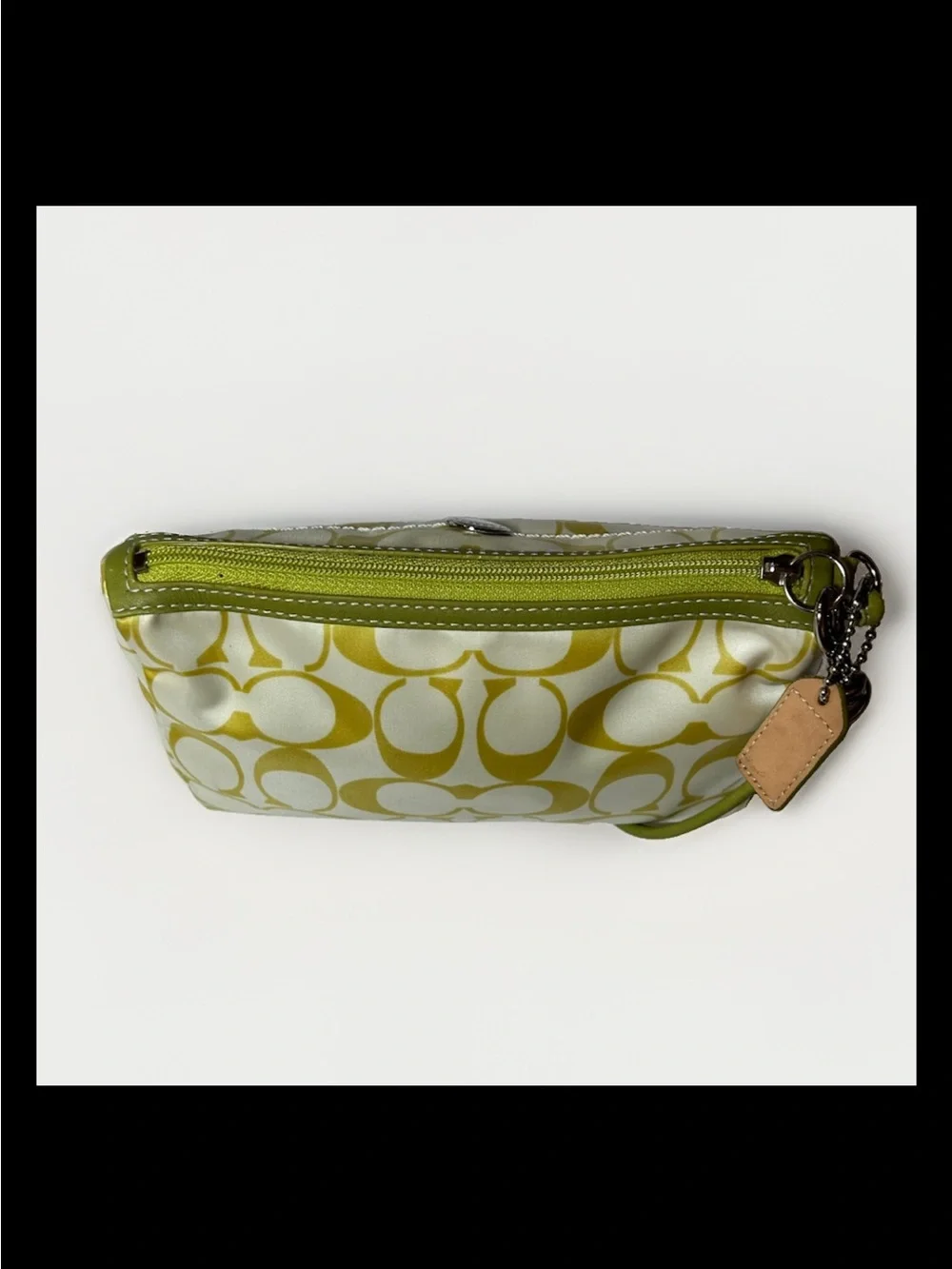 Coach Heritage Signature Sateen Front Snap Pocket Wristlet, 2004 Style: (#42384)